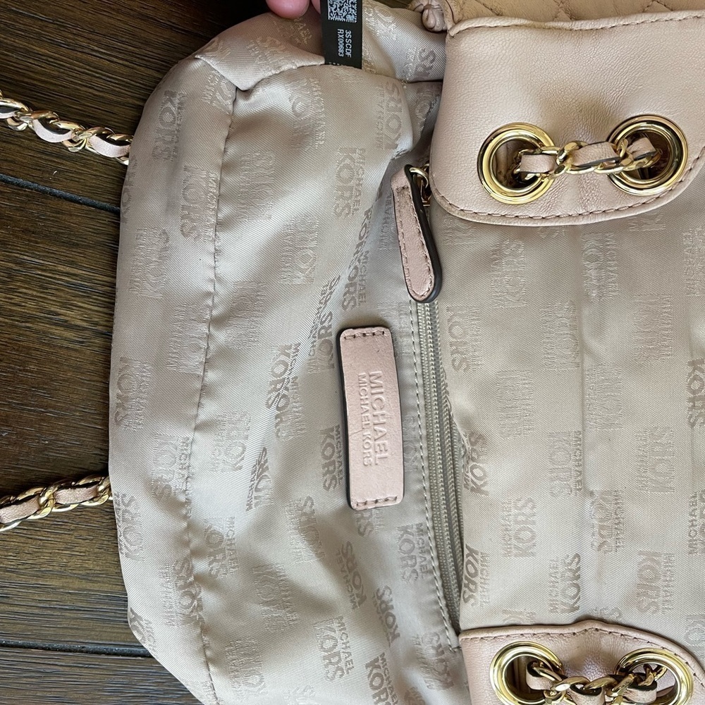 Michael Kors Vivianne shoulder/cross body bag - Picture 7 of 16